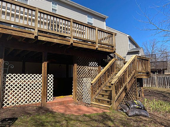 Rear elevation/deck