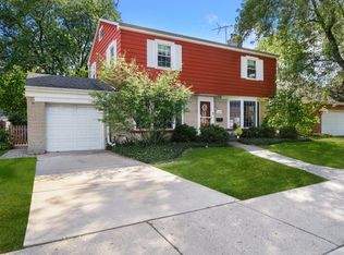 5441 Washington St, Morton Grove, IL 60053