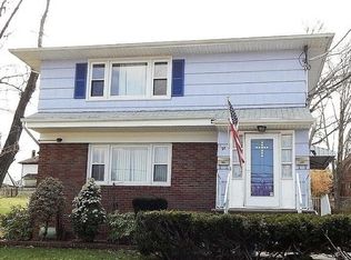 29 Rowland Ave, Clifton, NJ 07012
