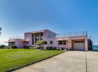 250 W Lake Front Dr, Beverly Shores, IN
