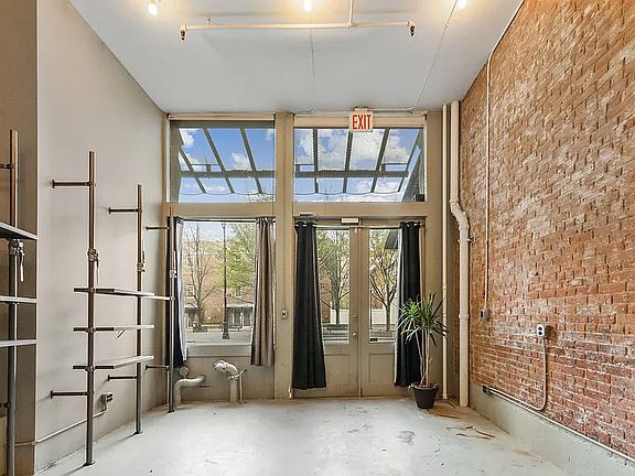 3rd image of 345 Greenwich St #1AB