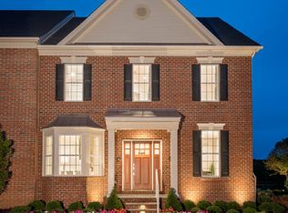 4848 E Blossom Dr, Doylestown, PA 18902