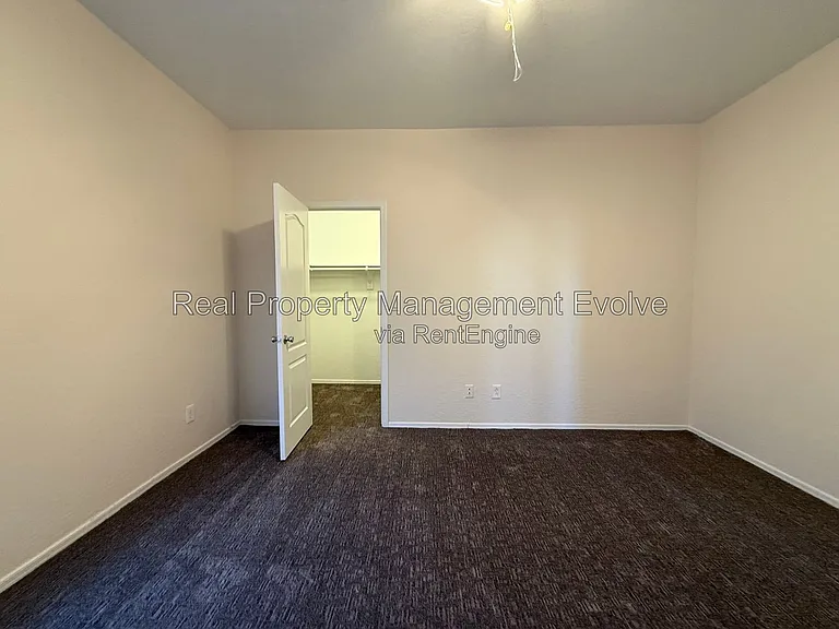 1234 W Remington Dr — Photo 34
