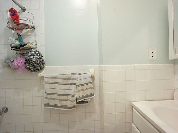 4th image of 1966 Adam Clayton Powell Jr Blvd APT 5