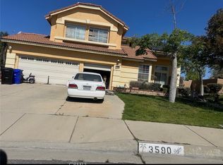 3590 Morning Glory Dr, Rialto, CA 92377