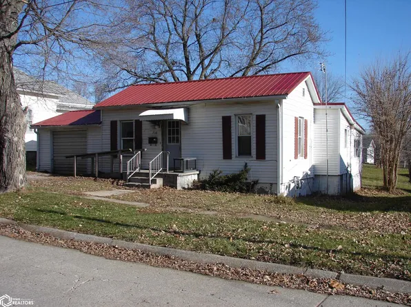 706 S Jackson St, Mount Pleasant, IA 52641