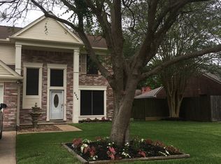 2316 Lynn Dr, Pearland, TX 77581