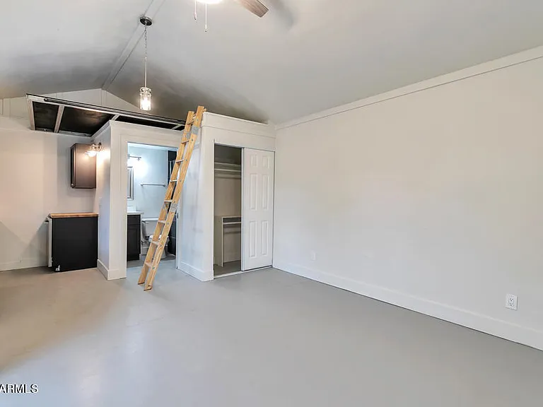 1638 E Granada Rd #B — Photo 6