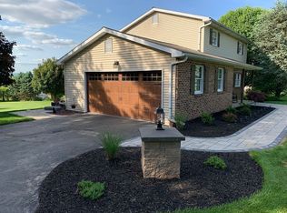 1823 Clearview Rd, Coplay, PA 18037