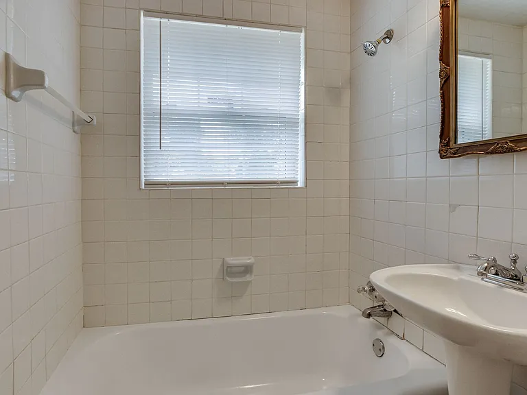 3628 Firethorn Dr — Photo 30
