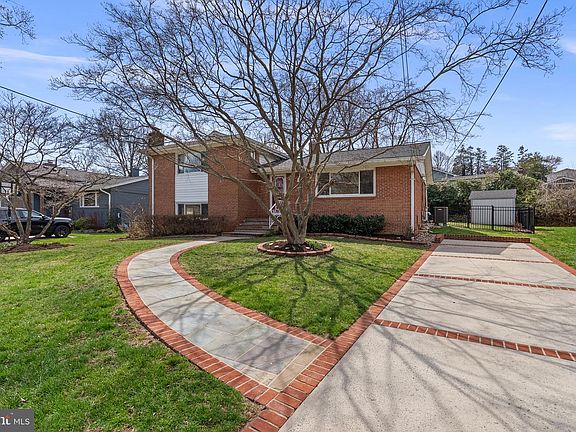 2nd image of 5108 Viking Rd