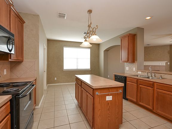 2nd image of 15437 Yarberry Dr