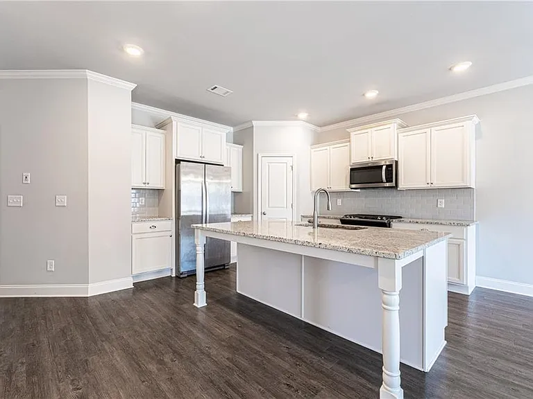 2414 Morgan Place Dr — Photo 9