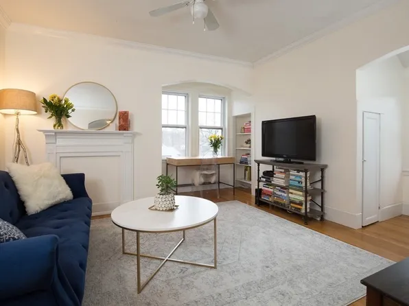 15 Braemore Rd APT 5, Brighton, MA 02135
