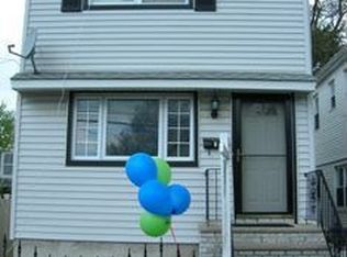 21511 106th Ave, Queens Village, NY 11429