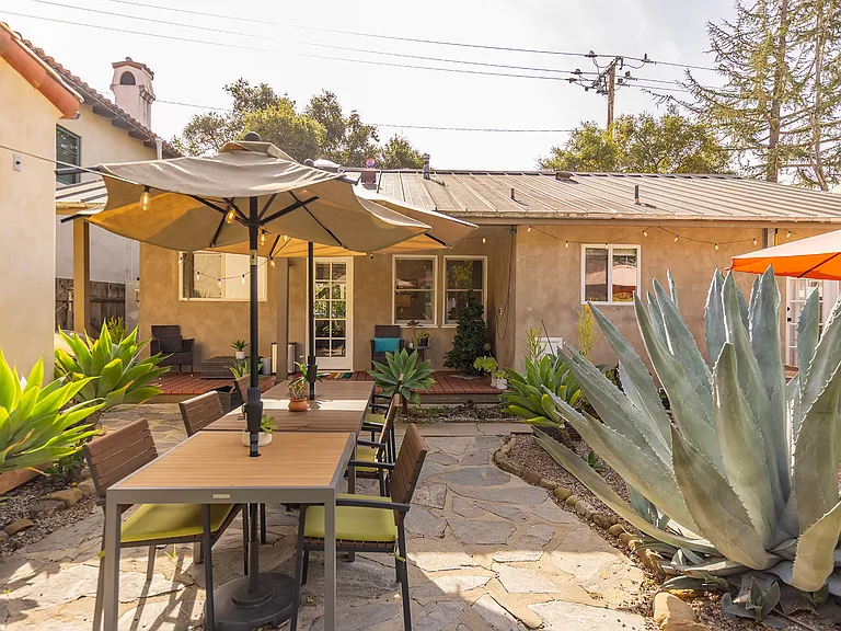 E Aliso St — Photo 3