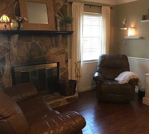 5th image of 1549 Pine Forest Dr