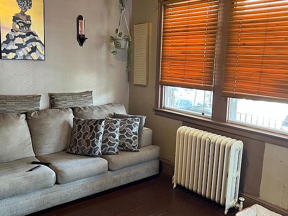 3rd image of 262 Widener St