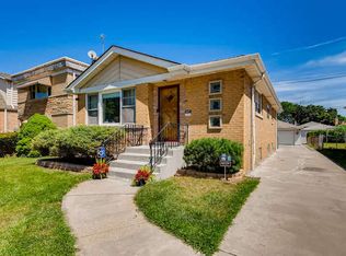 5425 N Nagle Ave, Chicago, IL 60630