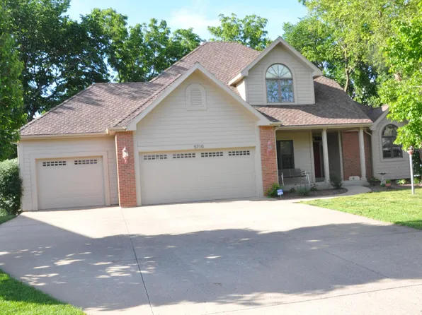 5710 Goff Ct, Lawrence, KS 66047