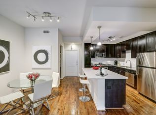 2900 West Dallas, Houston, TX 77019
