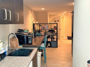 2930 28th St NW, Washington, DC 20008