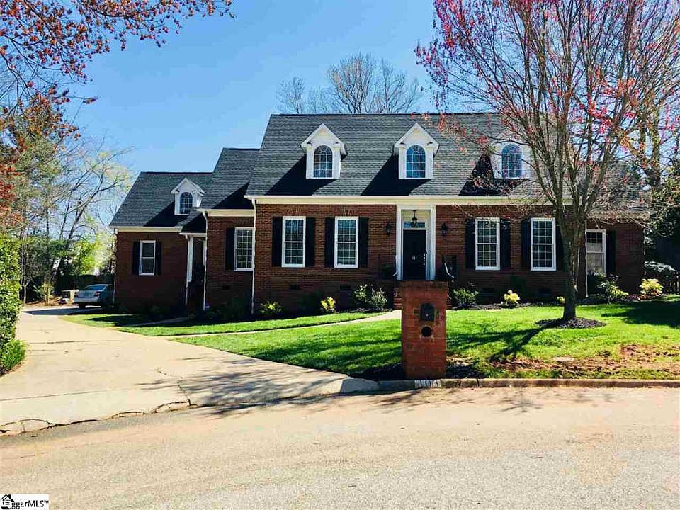 2nd image of 103 Sugar Mill Ct