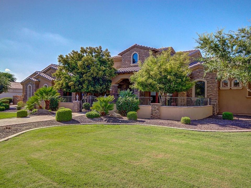 1st image of 2086 E Pickett Ct