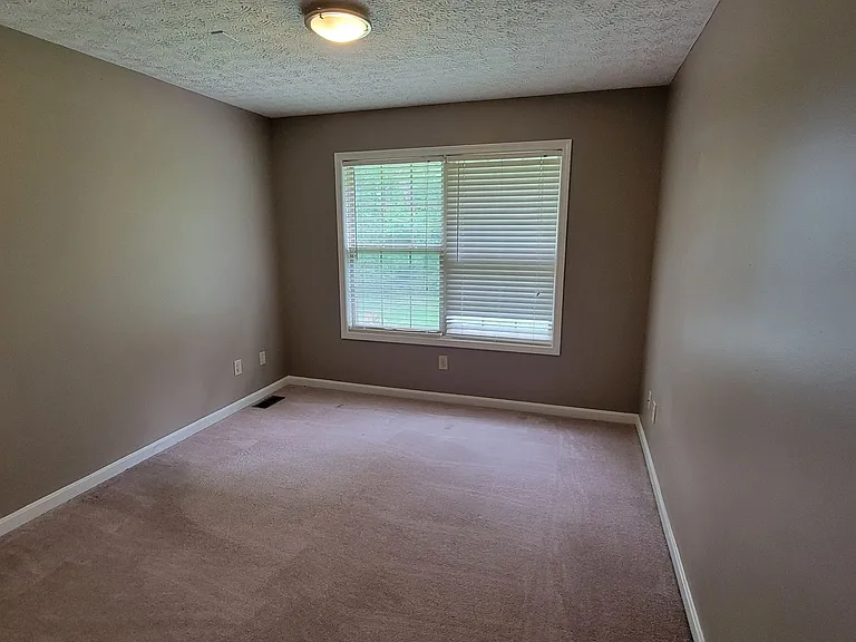 11116 Oak Bend Ct — Photo 9