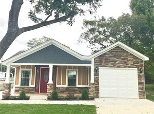 127 Broadus St, Greer, SC 29651