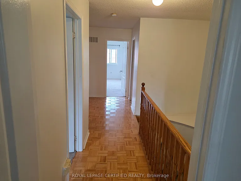 134 Kayla Cres — Photo 18