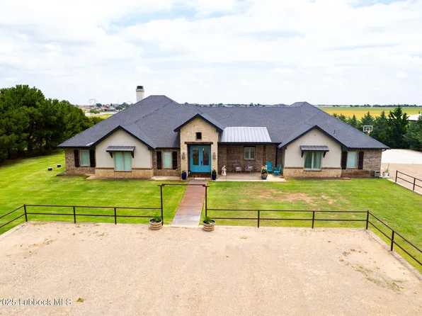 10005 County Road 7300, Wolfforth, TX 79382