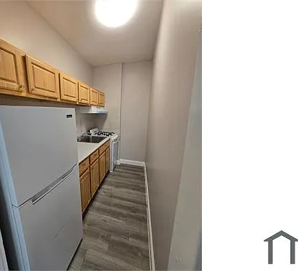 124 Central Ave — Photo 2
