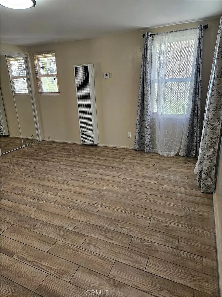 Studio, 350 sqft, $1,550 — Photo 4