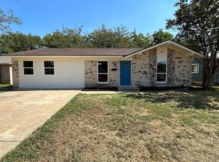 2940 Bamboo St, Mesquite, TX 75150