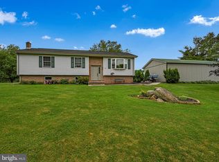 968 Rock Rd, Pine Grove, PA 17963