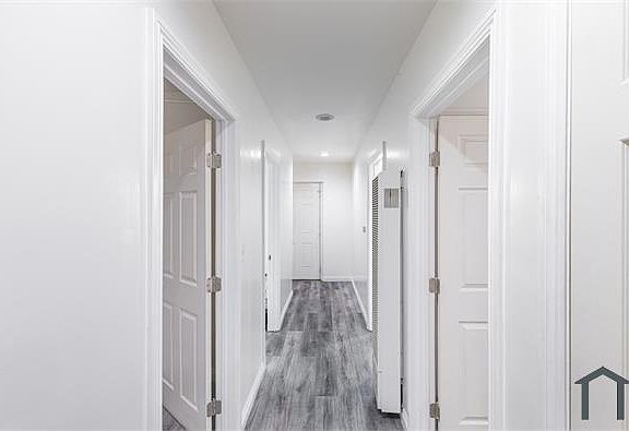 3rd image of 1759 W Century Blvd Unit B