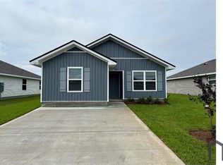 6357 Firefly Dr, Milton, FL 32583
