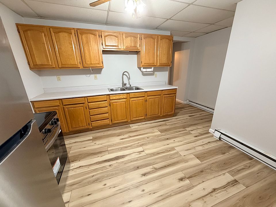 1st image of 235 Spruce St #237