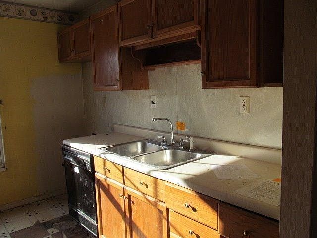 2nd image of 3622 Sweetwood Ct