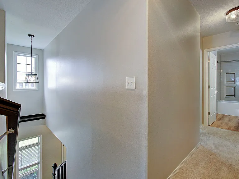 16707 NE 11th St — Photo 31