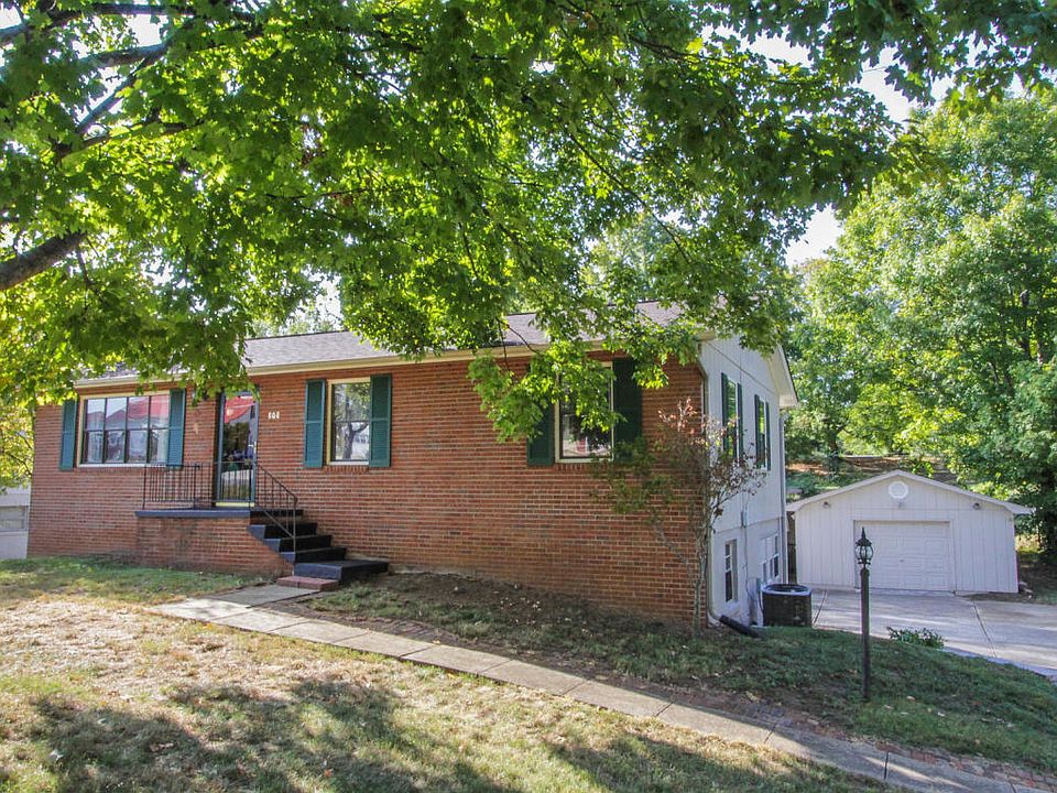 1st image of 808 Goldfinch Ave