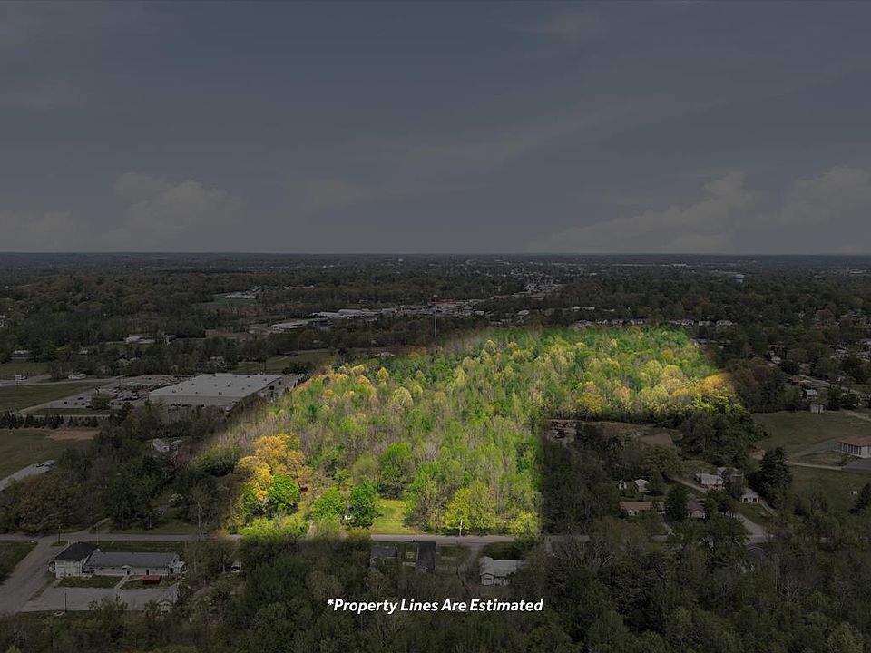 1st image of 208/300 McLeod Ln
