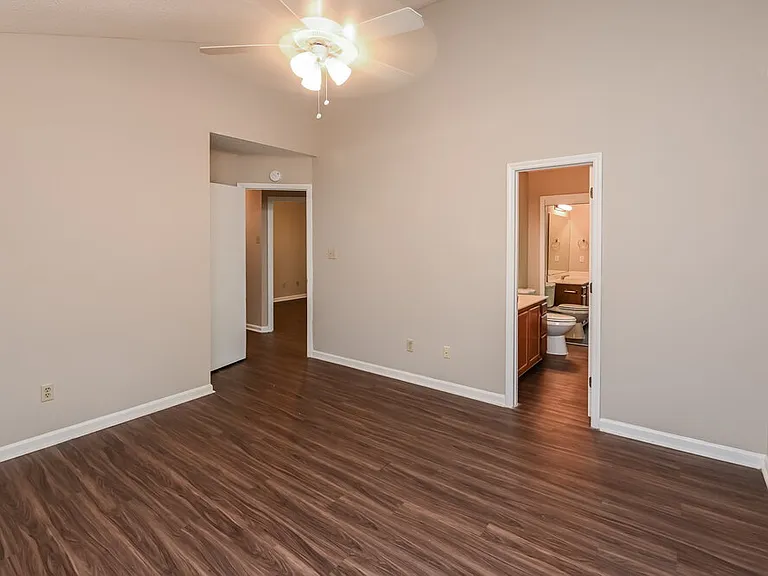 7434 Autumn Trail Dr — Photo 11