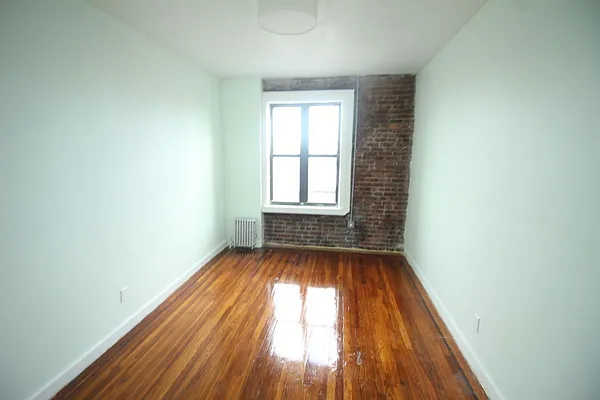 Rented by Realty Nerd | media 22