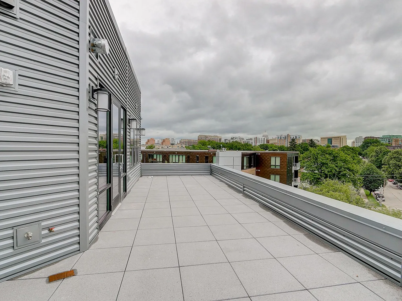 The Compass Apartments — Photo 3