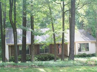 103 Leisure Ct, Cary, NC 27511