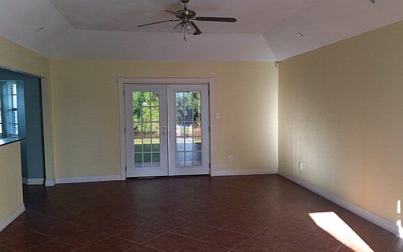 5th image of 334 Sagua La Grande Ave