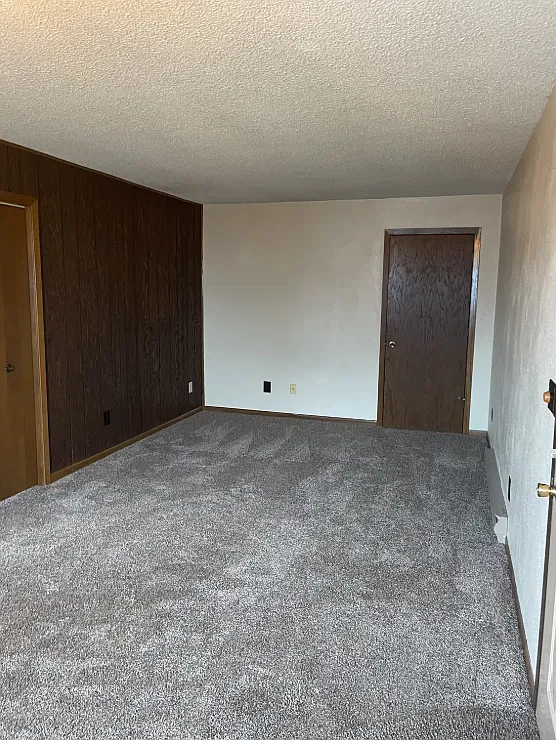 2120 Marathon Avenue — Photo 4