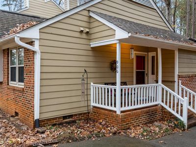 906 Bridge Way, Raleigh, NC, 27615